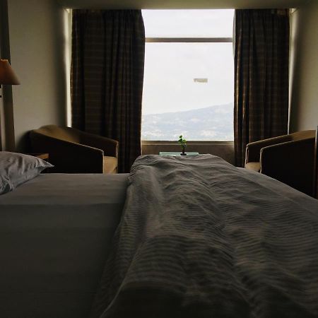 Hotel Jammu Ashok Exteriör bild